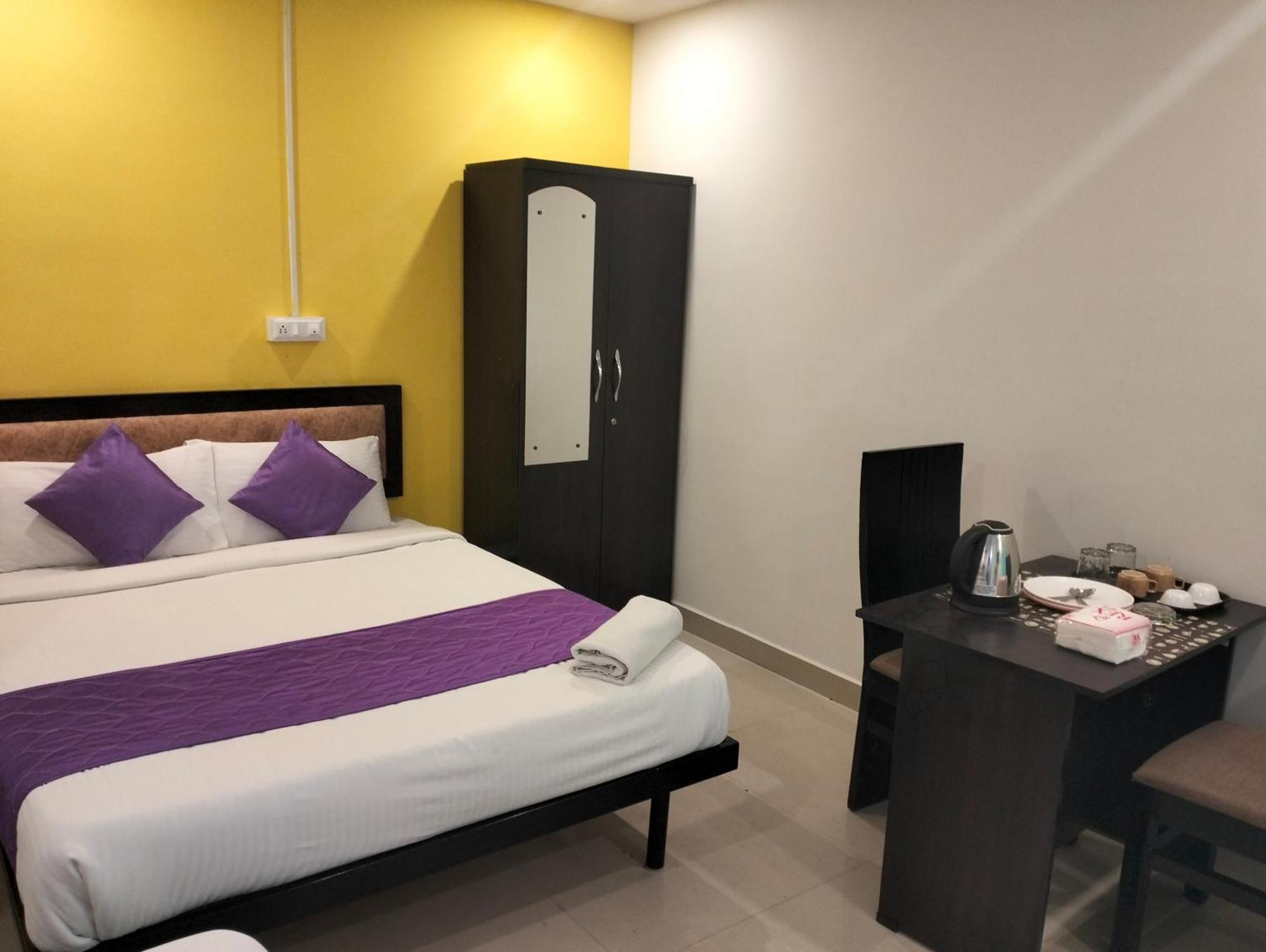 Hotel Sy Comforts Bangalore Exterior foto